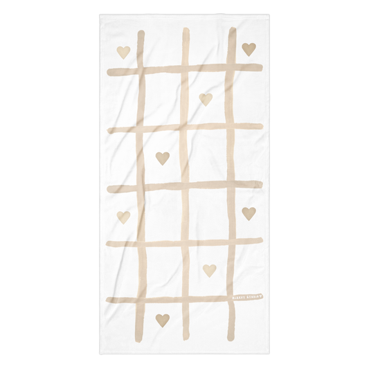 Towel - Beige Grid & Heart Design